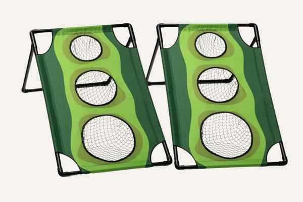 Golf Cornhole Chipping Game